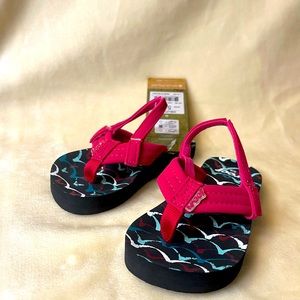 Reef summer sandals for toddlers size 5/6